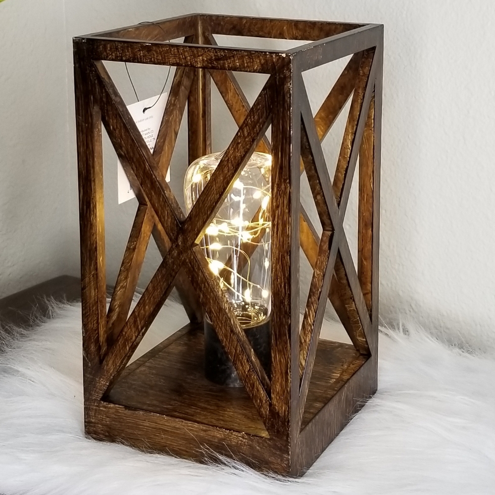 Table Top Lamp - Picture 3 of 6